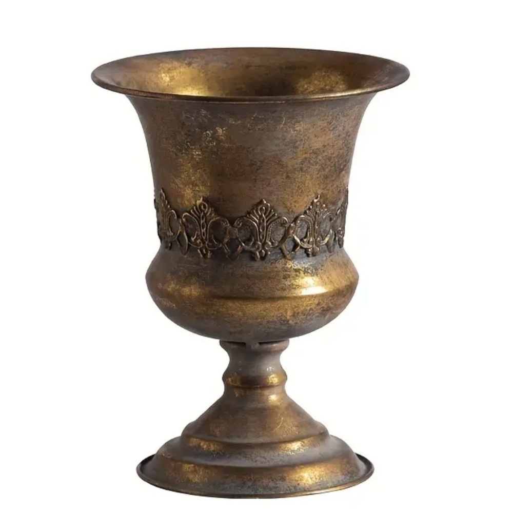Elegant Gold Decorative Vase